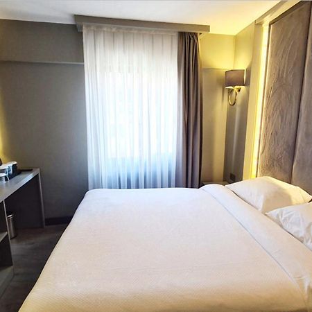 Dilens Bosphorus Hotel Istambul Quarto foto